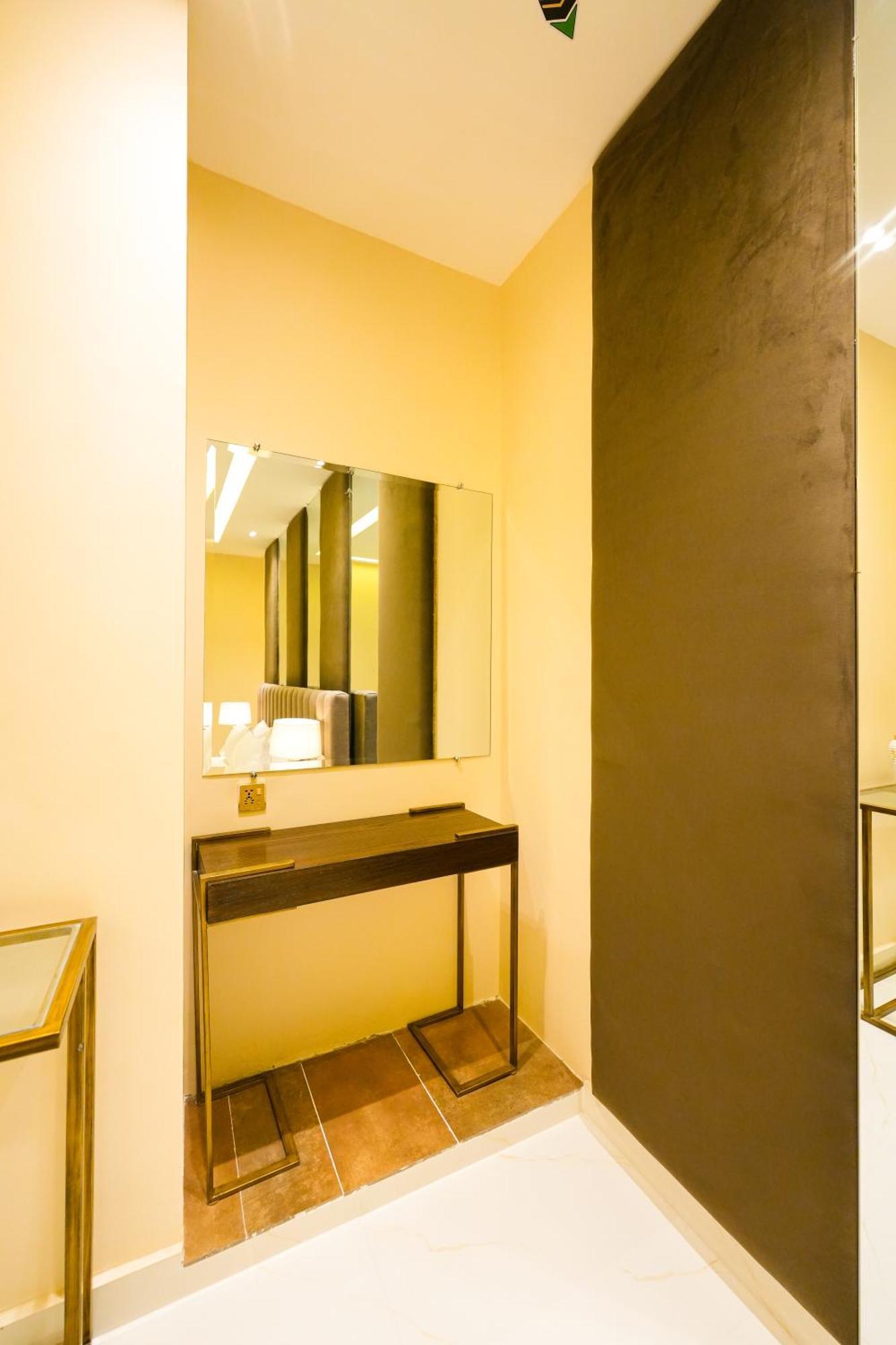 Pavilion Suites - Premium Aparthotel In Bahria Town Rawalpindi Exterior foto